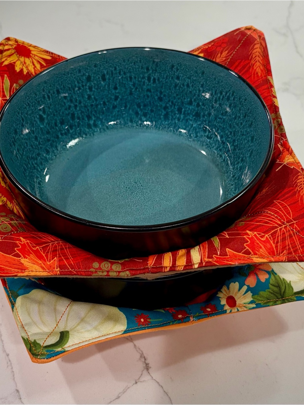 Set of 4 Reversible and Microwavable Bowl Cozies